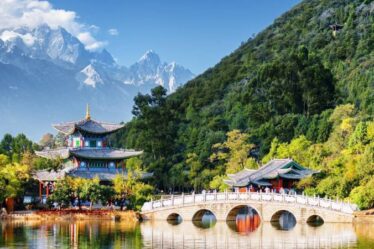 Kinh nghiệm du lịch Trung Quốc tự túc: Từ A đến Z