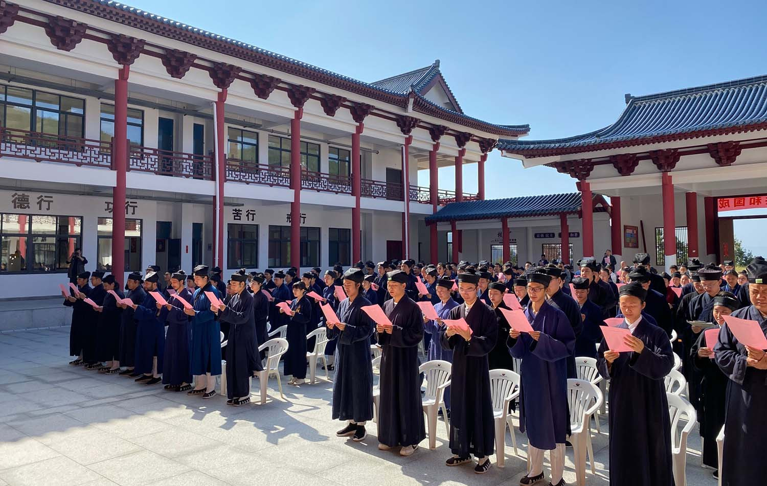 Văn hóa học đường tại các đại học Trung Quốc: Điều gì đang chờ đợi du học sinh Việt?