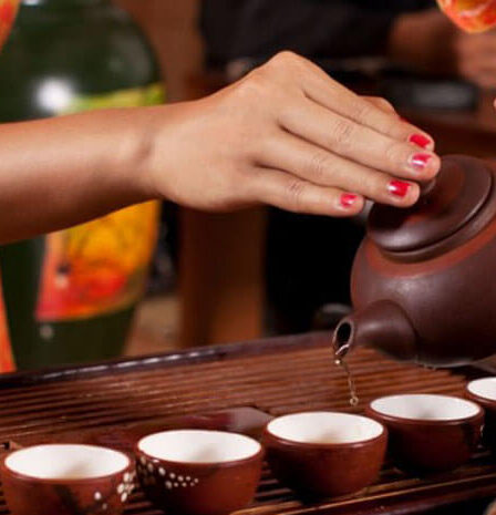 Tìm Hiểu Văn Hóa Trà Đạo Trung Quốc: Nghệ Thuật Uống Trà và Những Bài Học Cuộc Sống